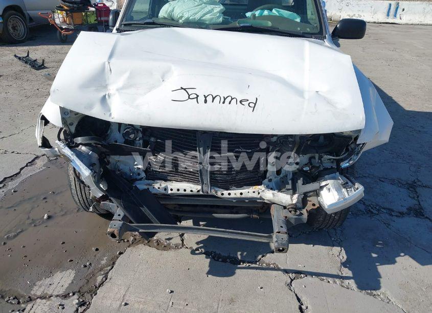 Photo 6 of 1999 Toyota Tacoma (VIN 4TANL42N6XZ516779)