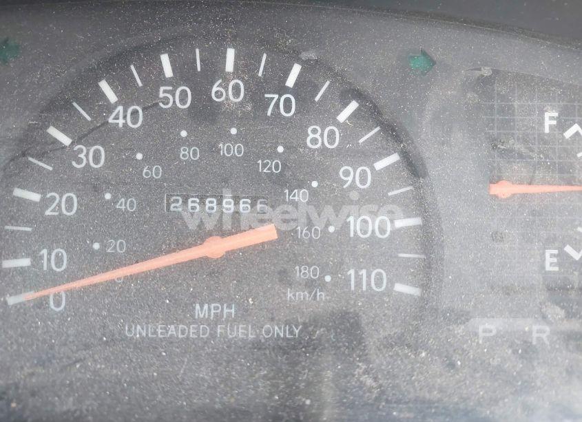 Photo 7 of 1999 Toyota Tacoma (VIN 4TANL42N6XZ516779)