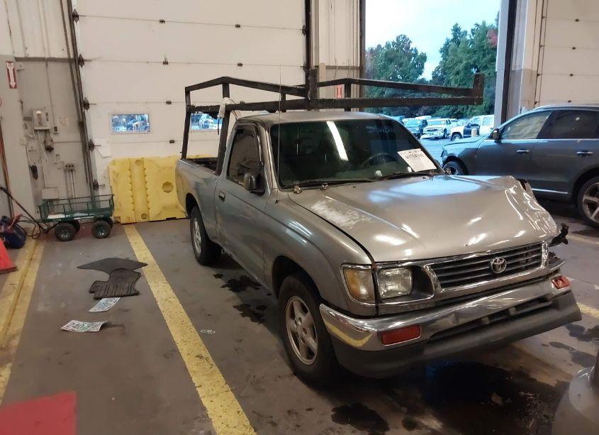 1996 Toyota Tacoma (VIN 4TANL42N8TZ086635) main photo