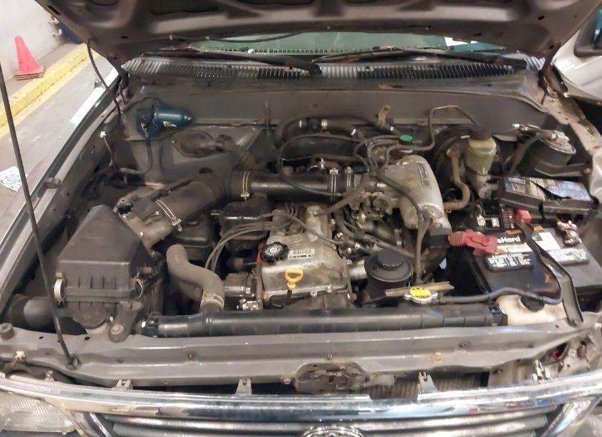 Photo 10 of 1996 Toyota Tacoma (VIN 4TANL42N8TZ086635)