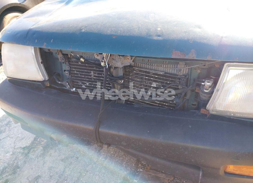 Photo 6 of 1999 Toyota Tacoma (VIN 4TANL42N8XZ561237)