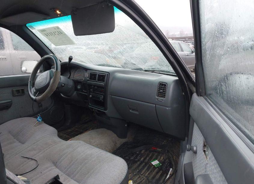 Photo 5 of 1996 Toyota Tacoma (VIN 4TANL42N9TZ177798)