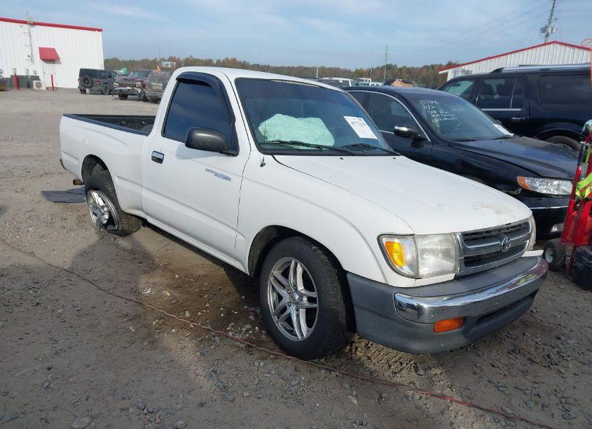 1999 Toyota Tacoma (VIN 4TANL42NXXZ403689) main photo