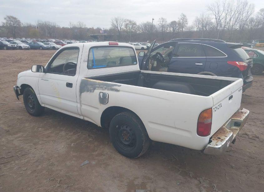 Photo 3 of 1999 Toyota Tacoma (VIN 4TANL42NXXZ406642)
