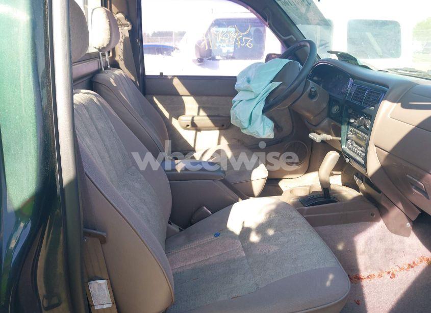 Photo 5 of 2000 Toyota Tacoma PRERUNNER (VIN 4TANM92N4YZ594943)
