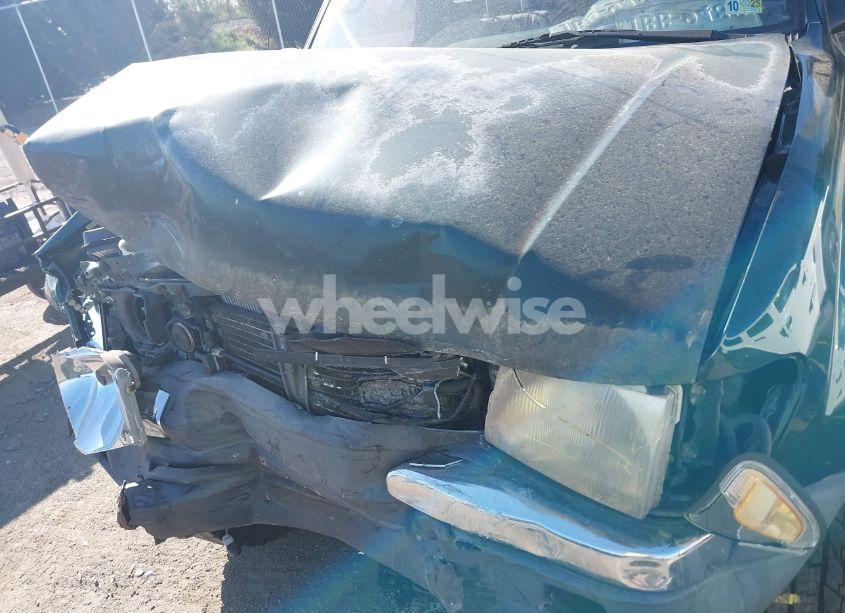 Photo 6 of 2000 Toyota Tacoma PRERUNNER (VIN 4TANM92N4YZ594943)