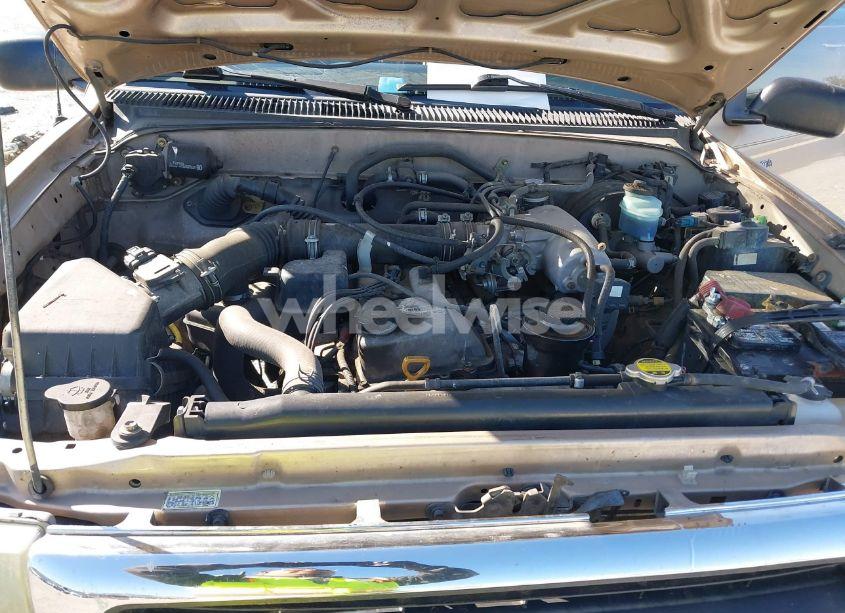 Photo 10 of 1999 Toyota Tacoma PRERUNNER (VIN 4TANM92N9XZ565680)