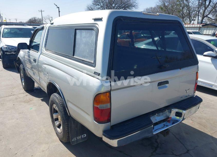 Photo 3 of 2000 Toyota Tacoma (VIN 4TAPM62N2YZ603159)