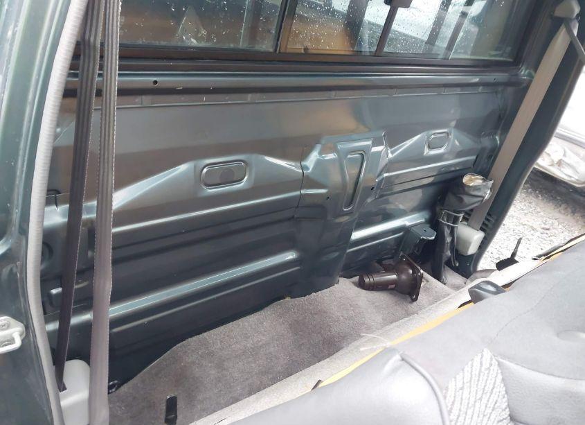 Photo 8 of 1993 Toyota Pickup 1/2 TON SHORT WHLBSE DX (VIN 4TARN01P2PZ098969)