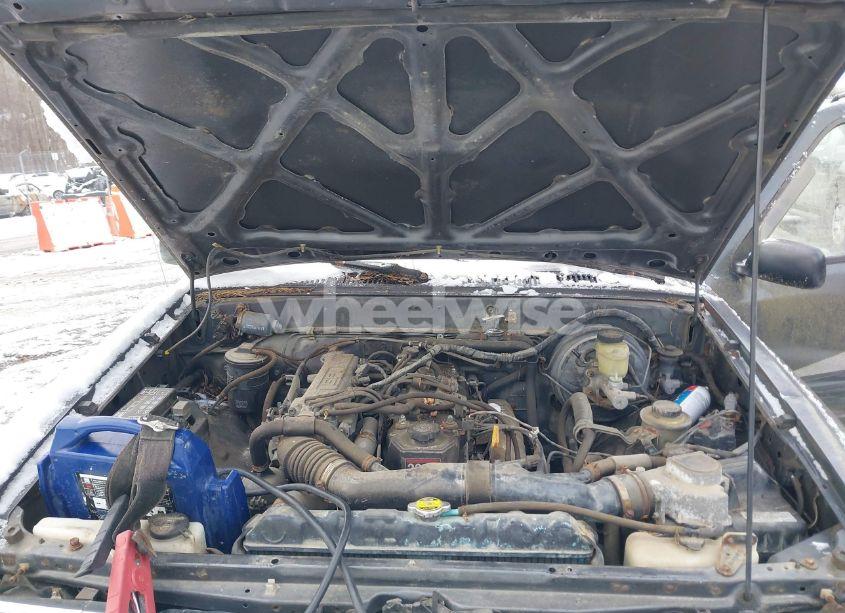 Photo 10 of 1993 Toyota Pickup 1/2 TON SHORT WHLBSE DX (VIN 4TARN01PXPZ133421)