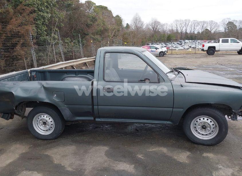 Photo 13 of 1992 Toyota Pickup 1/2 TON SHORT WHLBASE STB (VIN 4TARN81A2NZ042540)