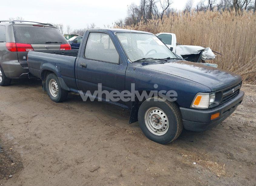 1992 Toyota Pickup 1/2 TON SHORT WHLBASE STB (VIN 4TARN81A4NZ007269) main photo