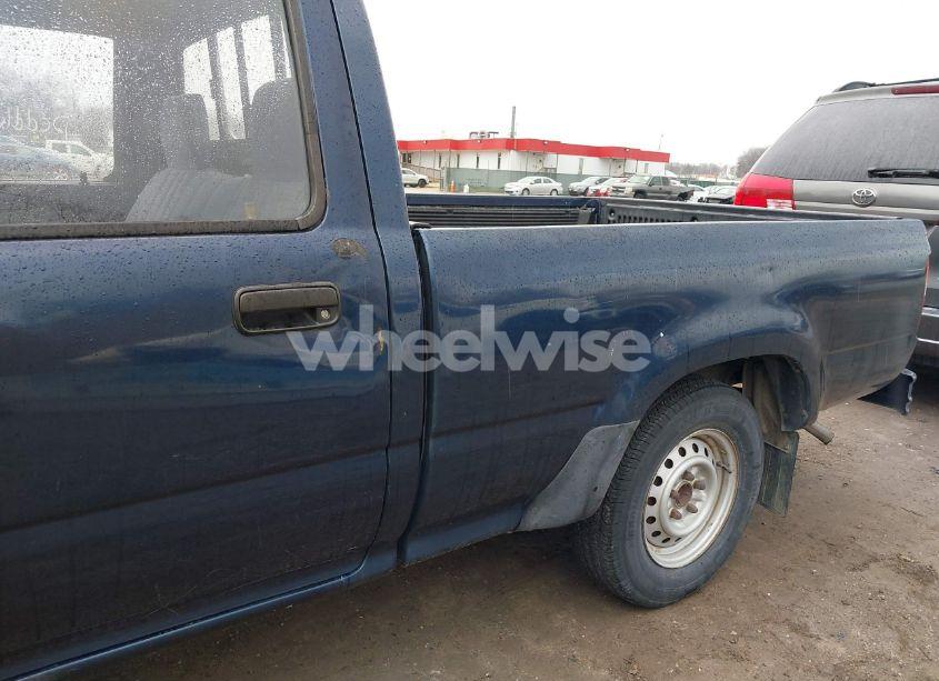 Photo 6 of 1992 Toyota Pickup 1/2 TON SHORT WHLBASE STB (VIN 4TARN81A4NZ007269)