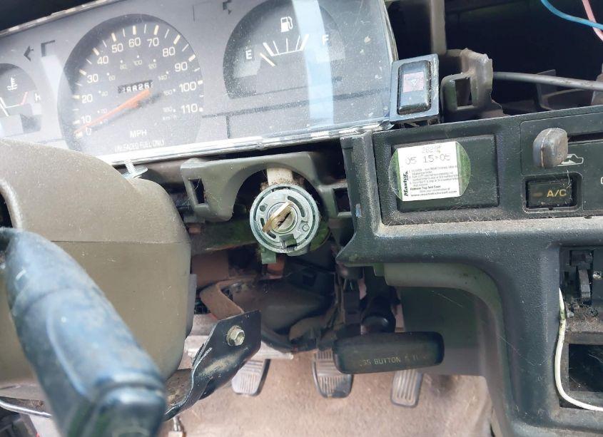 Photo 11 of 1992 Toyota Pickup 1/2 TON SHORT WHLBASE STB (VIN 4TARN81A9NZ032829)