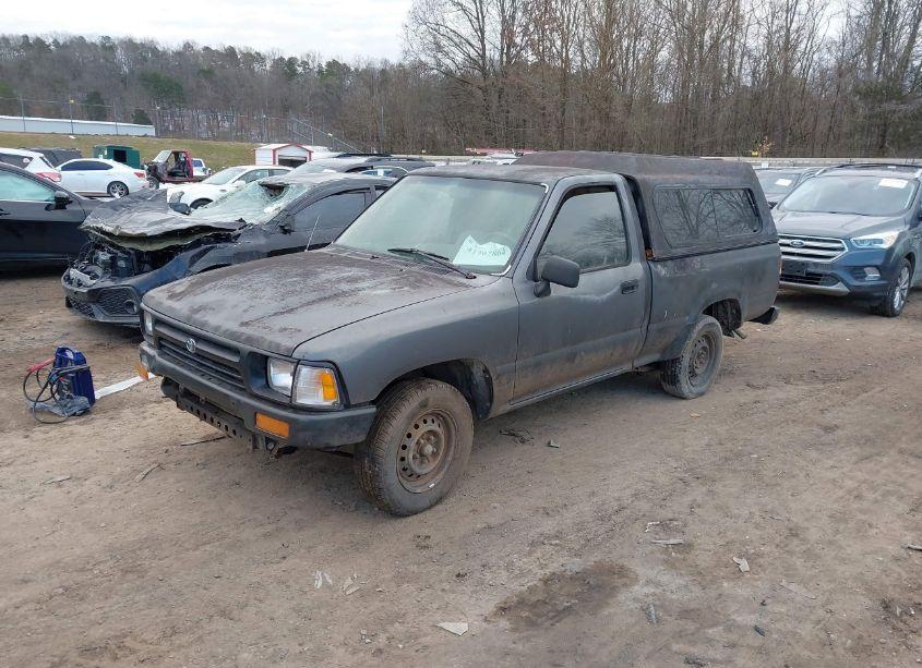 Photo 2 of 1992 Toyota Pickup 1/2 TON SHORT WHLBASE STB (VIN 4TARN81A9NZ032829)