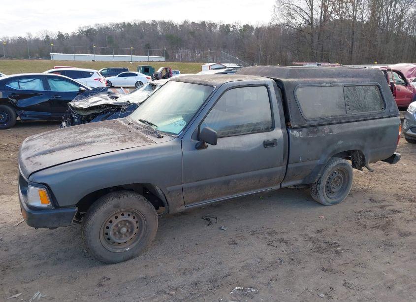 Photo 6 of 1992 Toyota Pickup 1/2 TON SHORT WHLBASE STB (VIN 4TARN81A9NZ032829)