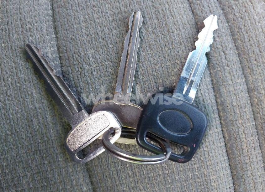 Photo 11 of 1998 Toyota Tacoma PRERUNNER (VIN 4TASM92N3WZ125097)