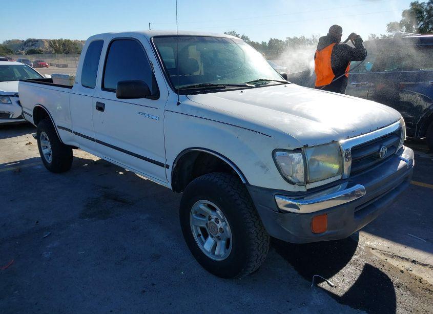 1999 Toyota Tacoma PRERUNNER (VIN 4TASM92N4XZ562639) main photo