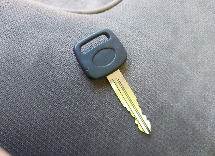 Photo 11 of 1999 Toyota Tacoma PRERUNNER (VIN 4TASM92N4XZ562639)