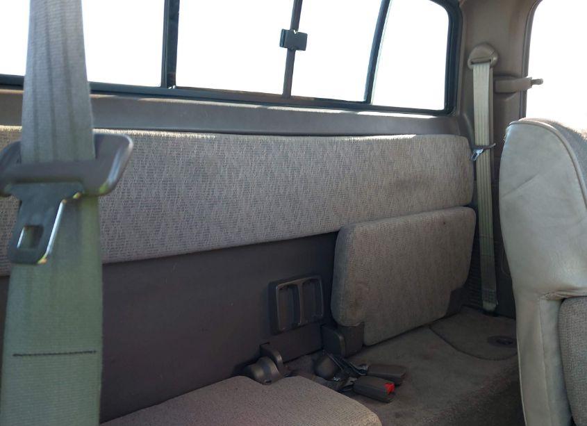 Photo 8 of 1999 Toyota Tacoma PRERUNNER (VIN 4TASM92N4XZ562639)