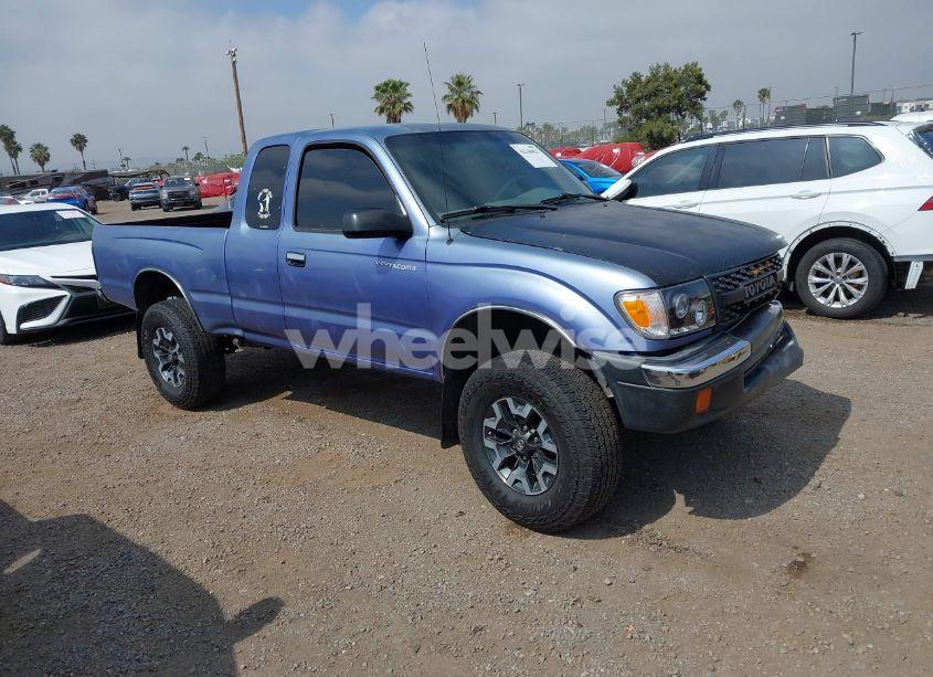 2000 Toyota Tacoma PRERUNNER (VIN 4TASM92N5YZ604138) main photo