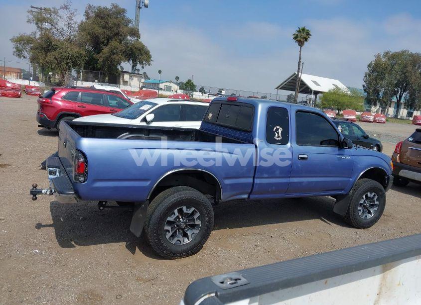 Photo 13 of 2000 Toyota Tacoma PRERUNNER (VIN 4TASM92N5YZ604138)