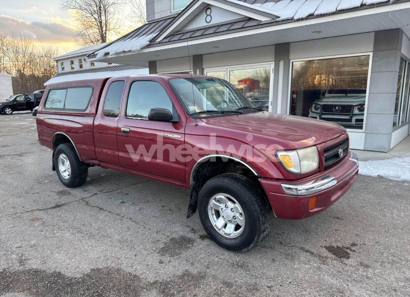 1999 Toyota Tacoma XTRACAB PRERUNNER (VIN 4TASM92N6XZ473476) main photo