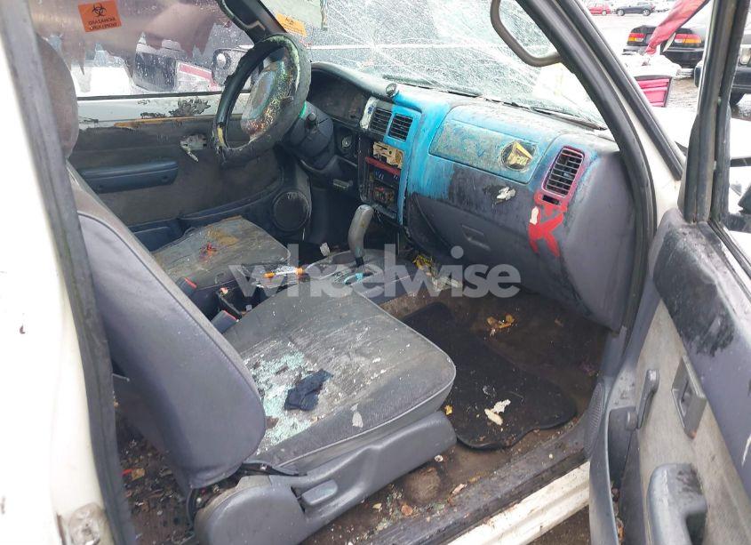 Photo 5 of 1999 Toyota Tacoma PRERUNNER (VIN 4TASM92N6XZ486308)