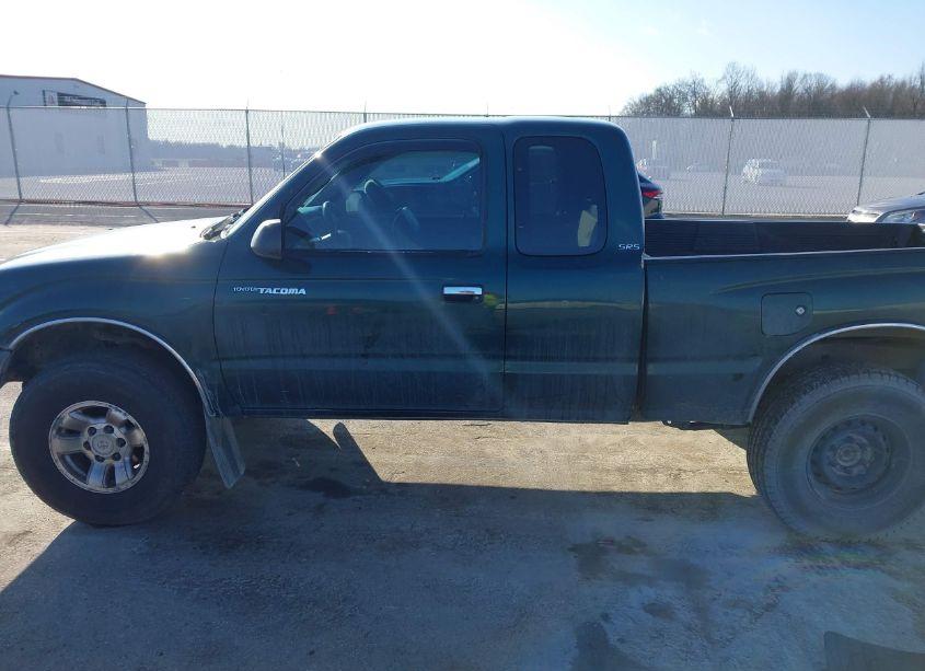 Photo 14 of 2000 Toyota Tacoma PRERUNNER (VIN 4TASM92N7YZ638601)