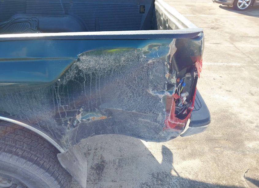 Photo 6 of 2000 Toyota Tacoma PRERUNNER (VIN 4TASM92N7YZ638601)