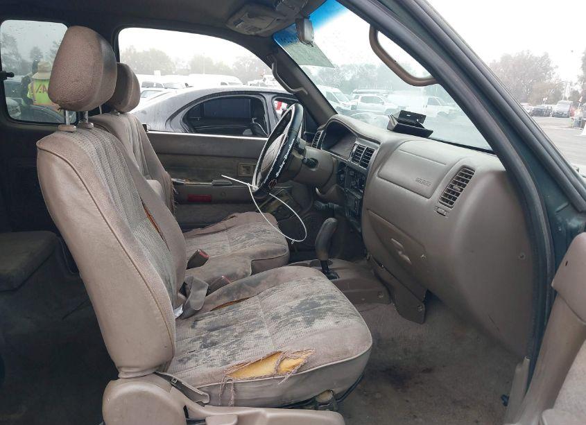 Photo 5 of 1999 Toyota Tacoma PRERUNNER V6 (VIN 4TASN92N4XZ551508)