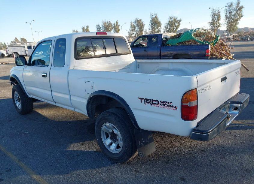 Photo 3 of 2000 Toyota Tacoma PRERUNNER V6 (VIN 4TASN92N5YZ645897)