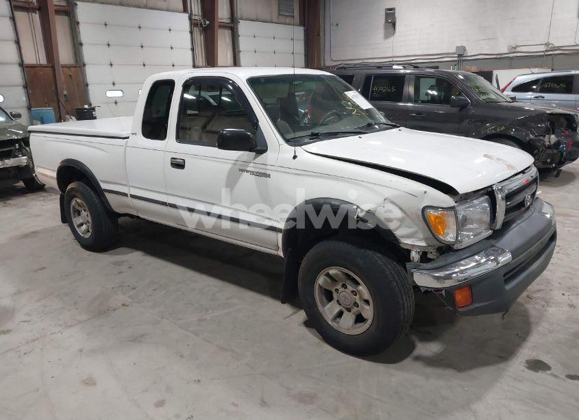 1999 Toyota Tacoma PRERUNNER V6 (VIN 4TASN92N7XZ474195) main photo