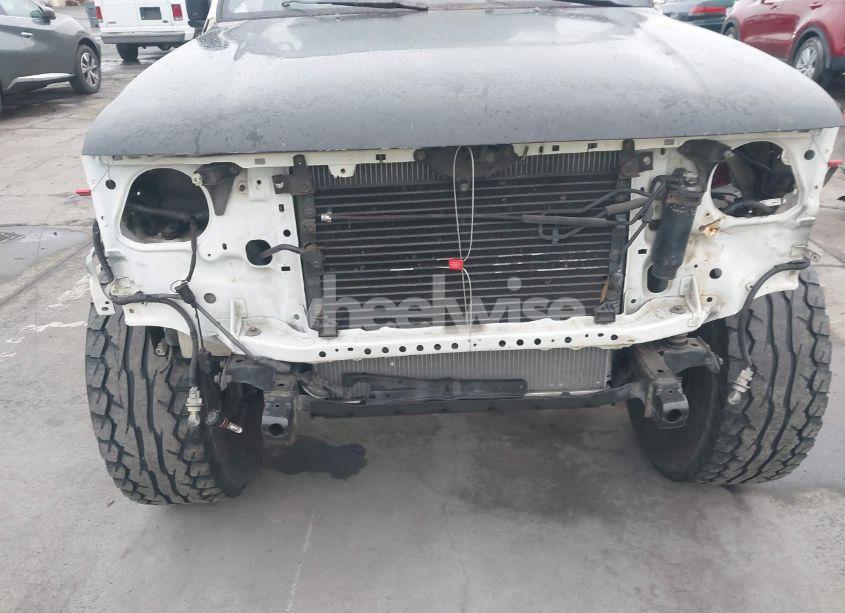 Photo 15 of 1999 Toyota Tacoma PRERUNNER V6 (VIN 4TASN92N8XZ557568)