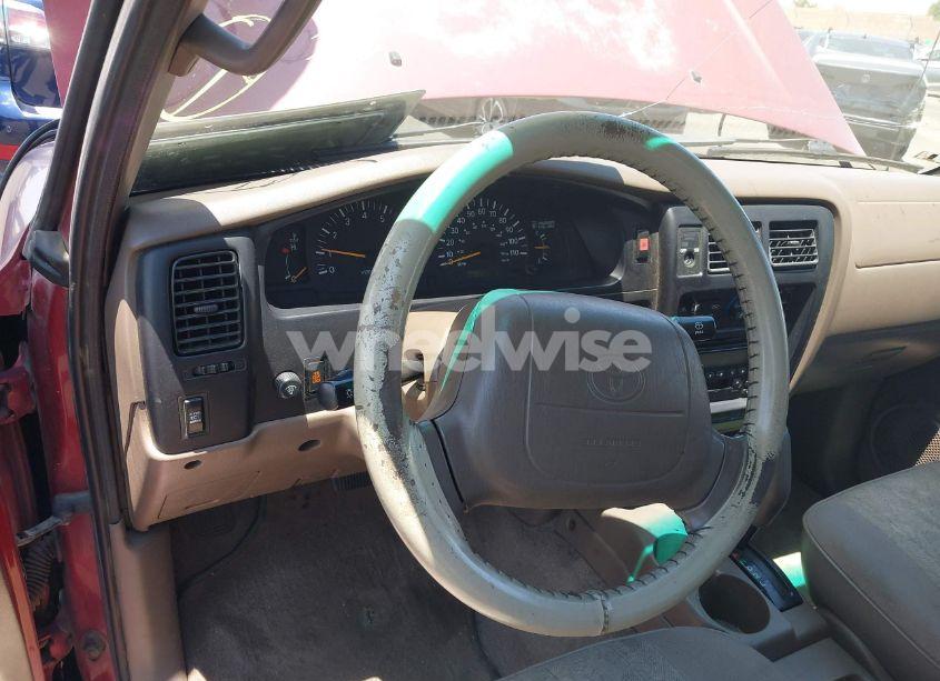 Photo 14 of 2000 Toyota Tacoma PRERUNNER V6 (VIN 4TASN92N9YZ684038)