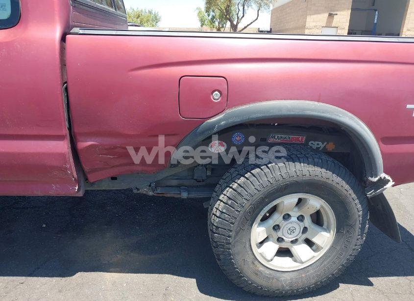 Photo 6 of 2000 Toyota Tacoma PRERUNNER V6 (VIN 4TASN92N9YZ684038)