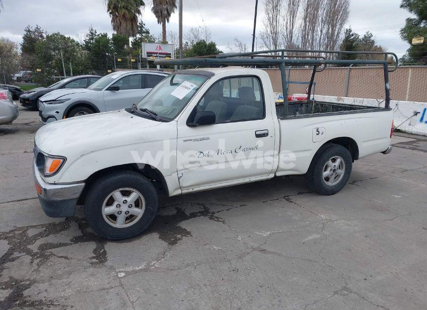 Photo 2 of 1995 Toyota Tacoma (VIN 4TAUN41B9SZO32384)