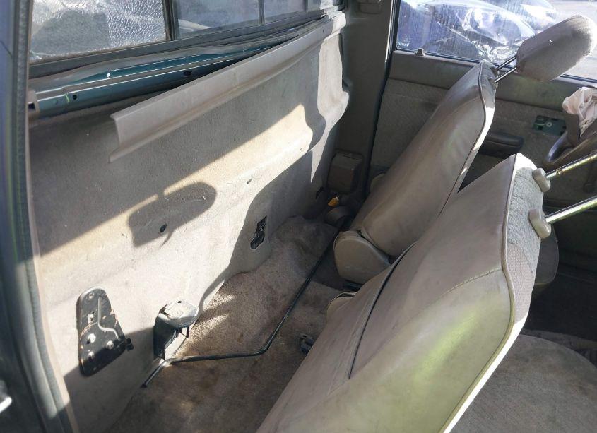 Photo 8 of 1995 Toyota Tacoma (VIN 4TAUN41BXSZ046794)