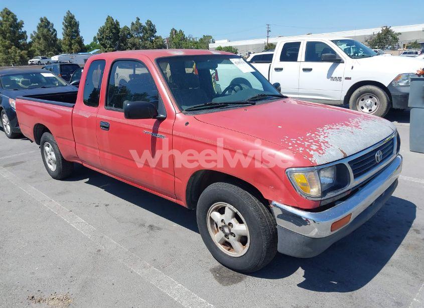 1995 Toyota Tacoma XTRACAB (VIN 4TAUN53B6SZ015352) main photo