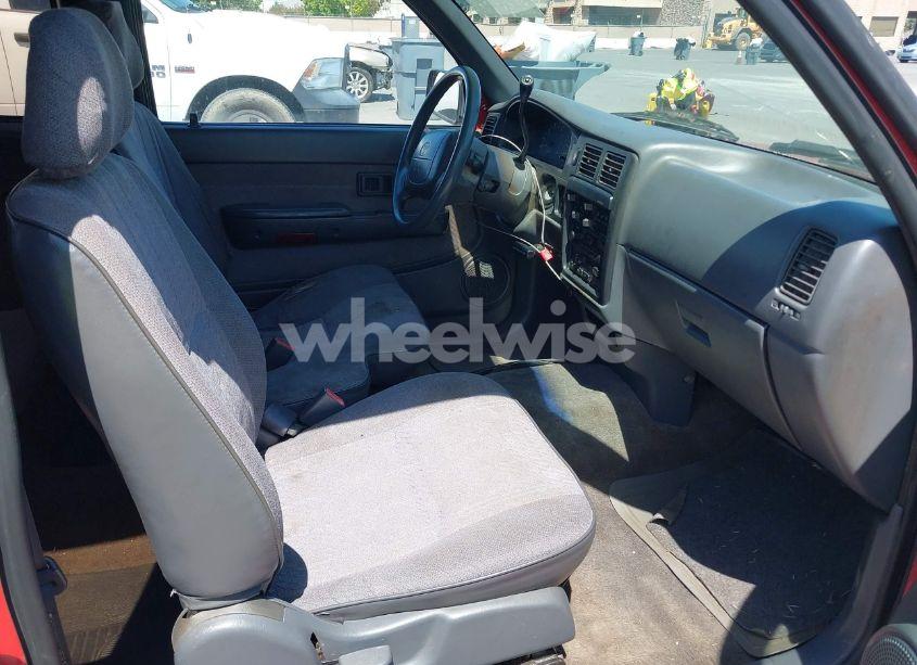 Photo 5 of 1995 Toyota Tacoma XTRACAB (VIN 4TAUN53B6SZ015352)