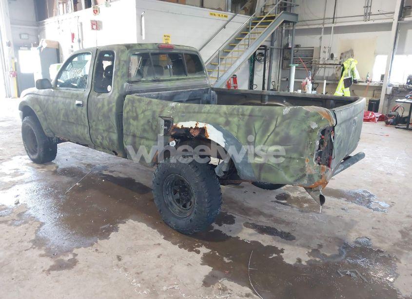 Photo 3 of 1995 Toyota Tacoma XTRACAB (VIN 4TAUN73C4SZ015905)