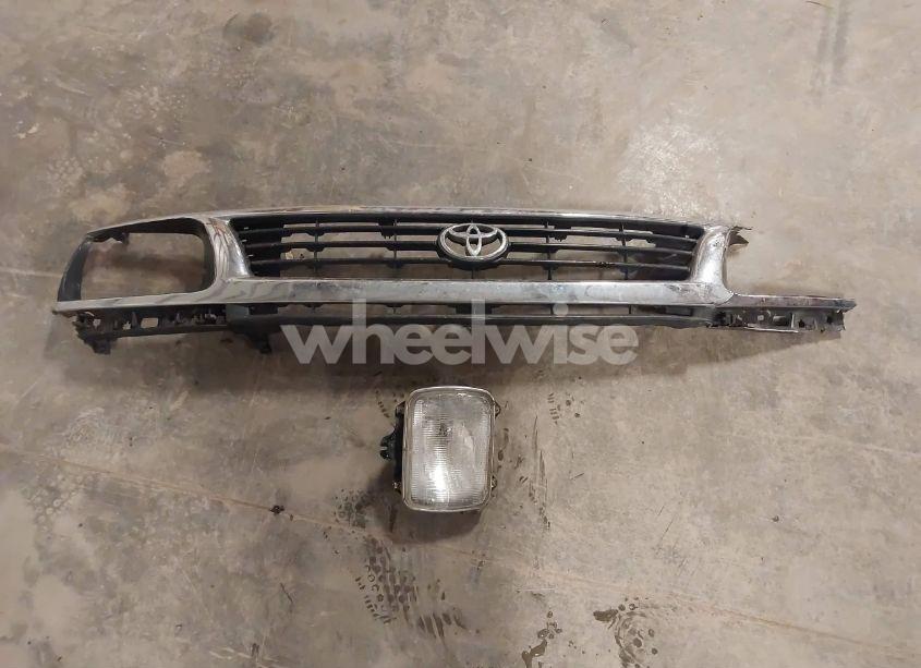 Photo 12 of 1996 Toyota Tacoma XTRACAB (VIN 4TAVL52N0TZ104972)