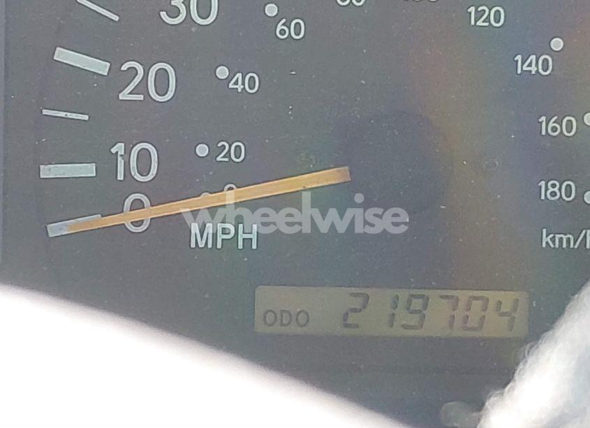 Photo 12 of 1998 Toyota Tacoma (VIN 4TAVL52N0WZ094089)