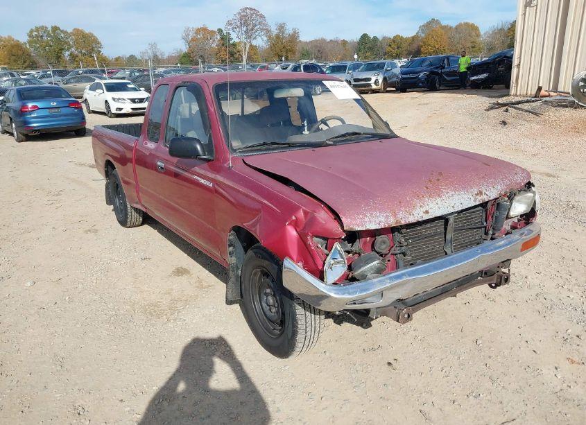 1996 Toyota Tacoma XTRACAB (VIN 4TAVL52N1TZ125863) main photo