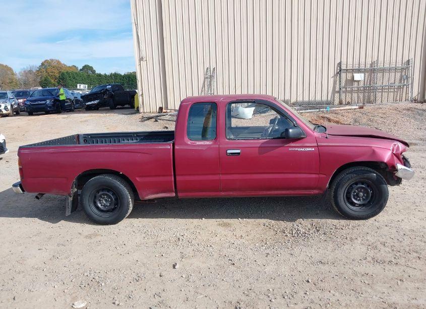 Photo 13 of 1996 Toyota Tacoma XTRACAB (VIN 4TAVL52N1TZ125863)