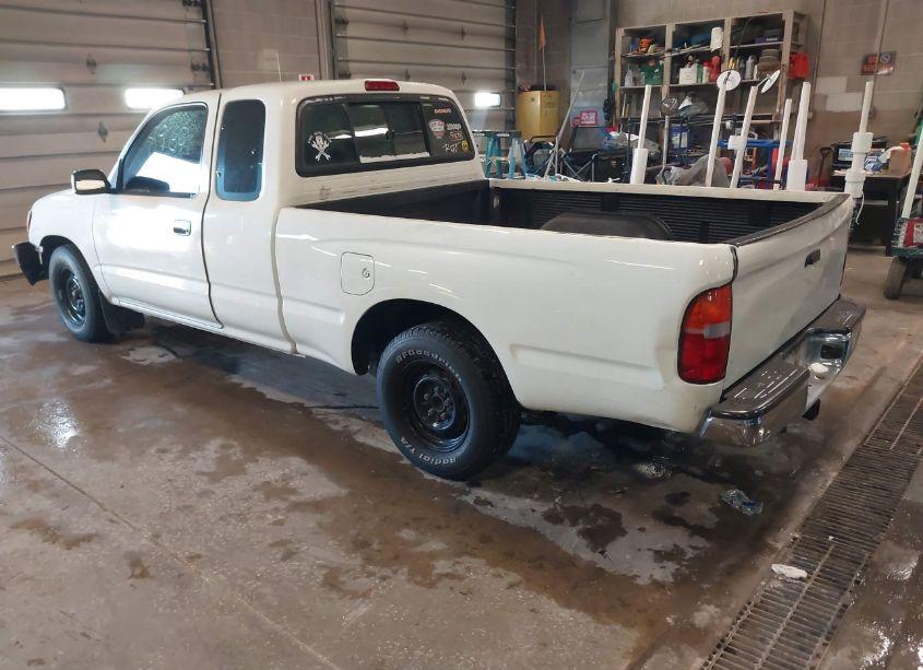 Photo 3 of 1997 Toyota Tacoma (VIN 4TAVL52N1VZ303533)