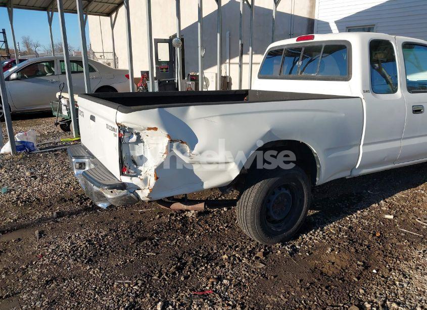 Photo 17 of 1998 Toyota Tacoma (VIN 4TAVL52N1WZ028022)