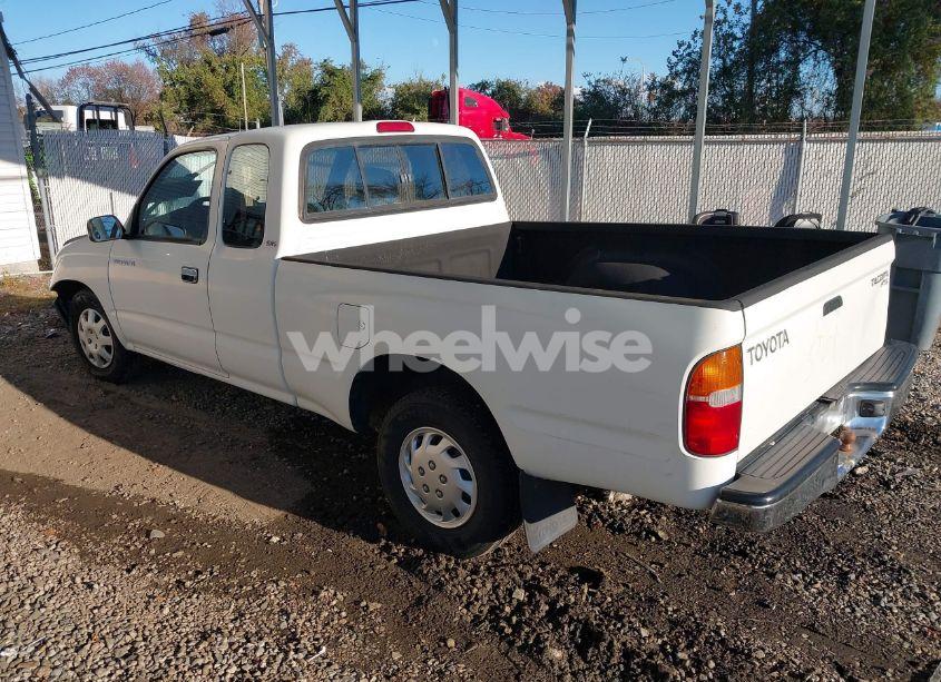 Photo 3 of 1998 Toyota Tacoma (VIN 4TAVL52N1WZ028022)