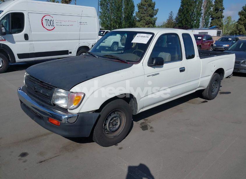 Photo 2 of 1998 Toyota Tacoma (VIN 4TAVL52N1WZ124667)