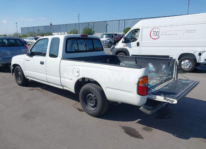 Photo 3 of 1998 Toyota Tacoma (VIN 4TAVL52N1WZ124667)